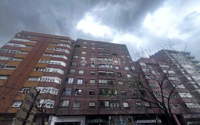 Vista exterior de Pis en venda en Valladolid Capital amb Calefacció, Terrassa i Balcó