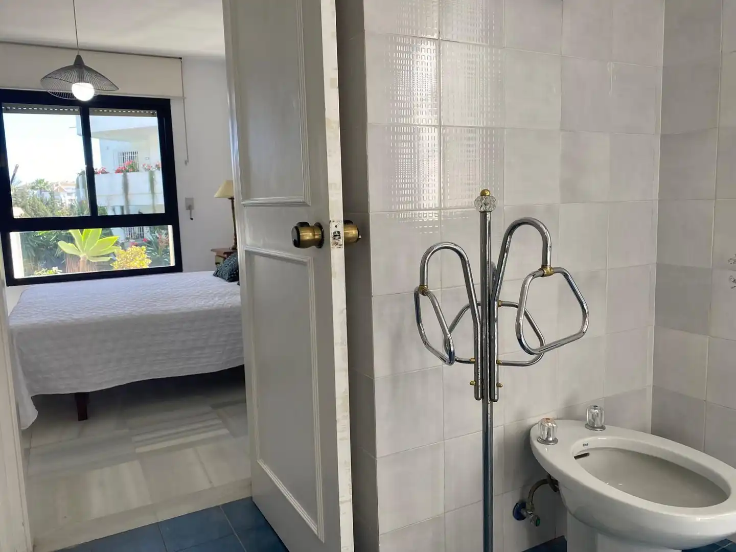 Baño de Piso de alquiler en Marbella con Amueblado y Se aceptan mascotas