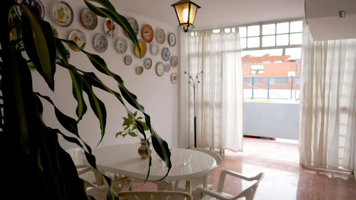 Casa o chalet de alquiler en Colores - Entreparques