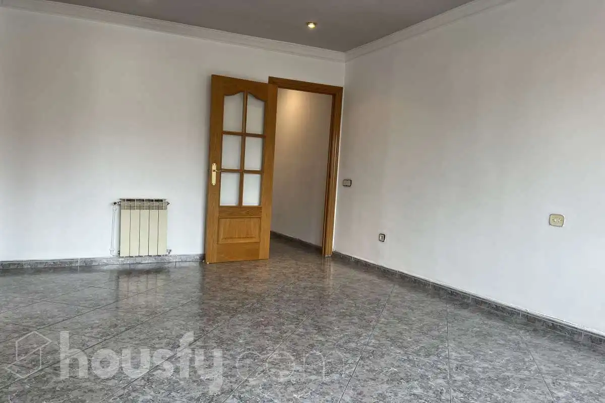 Attic for sale in Santa Margarida de Montbui  with Air Conditioner, Heating and Terrace