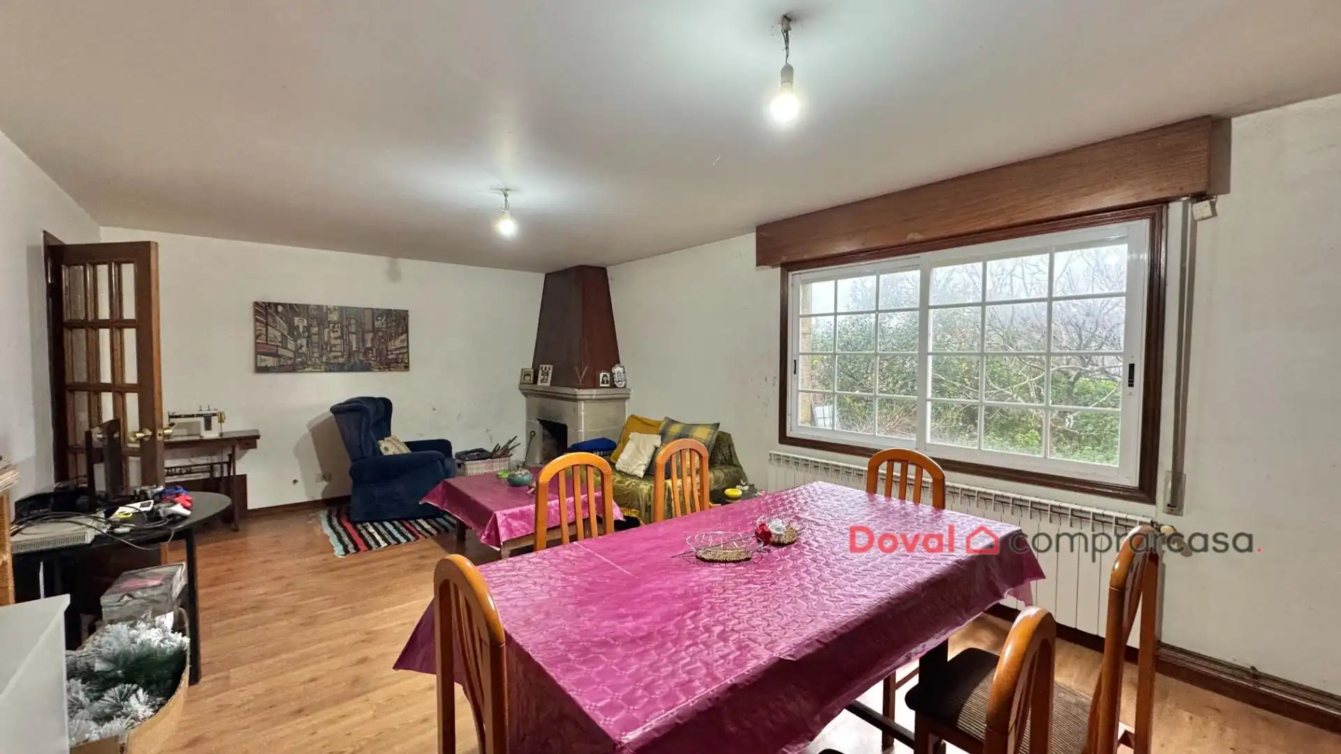 Comedor de Casa o chalet en venta en Vigo  con Calefacción, Jardín privado y Parquet