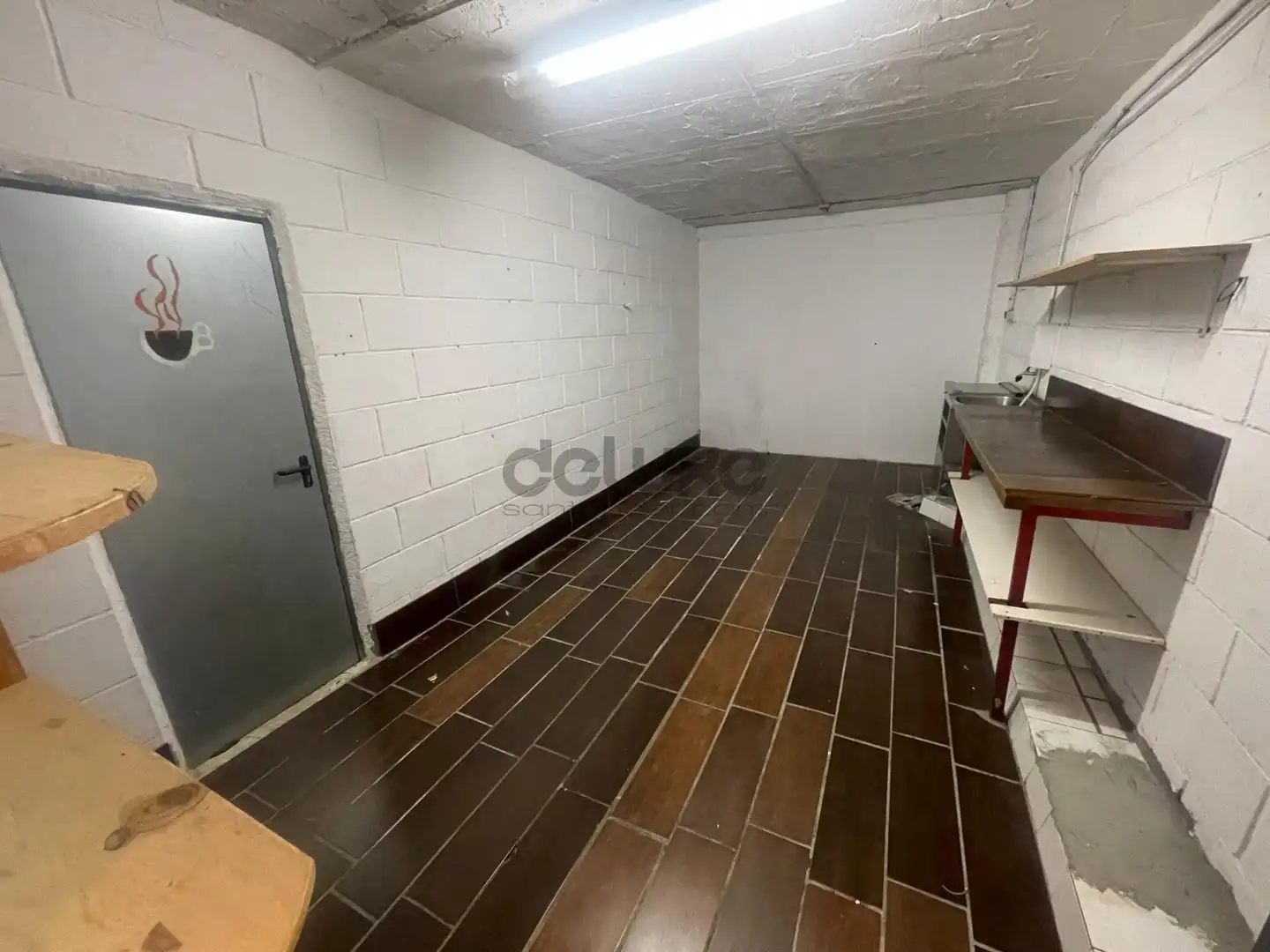 Commercial properties for rent in Santander