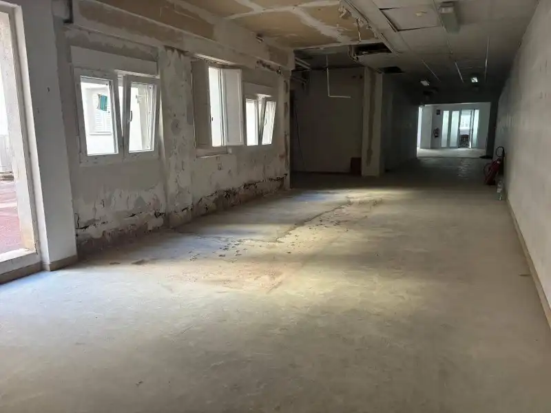 Local comercial en alquiler en Centro, imagen 8