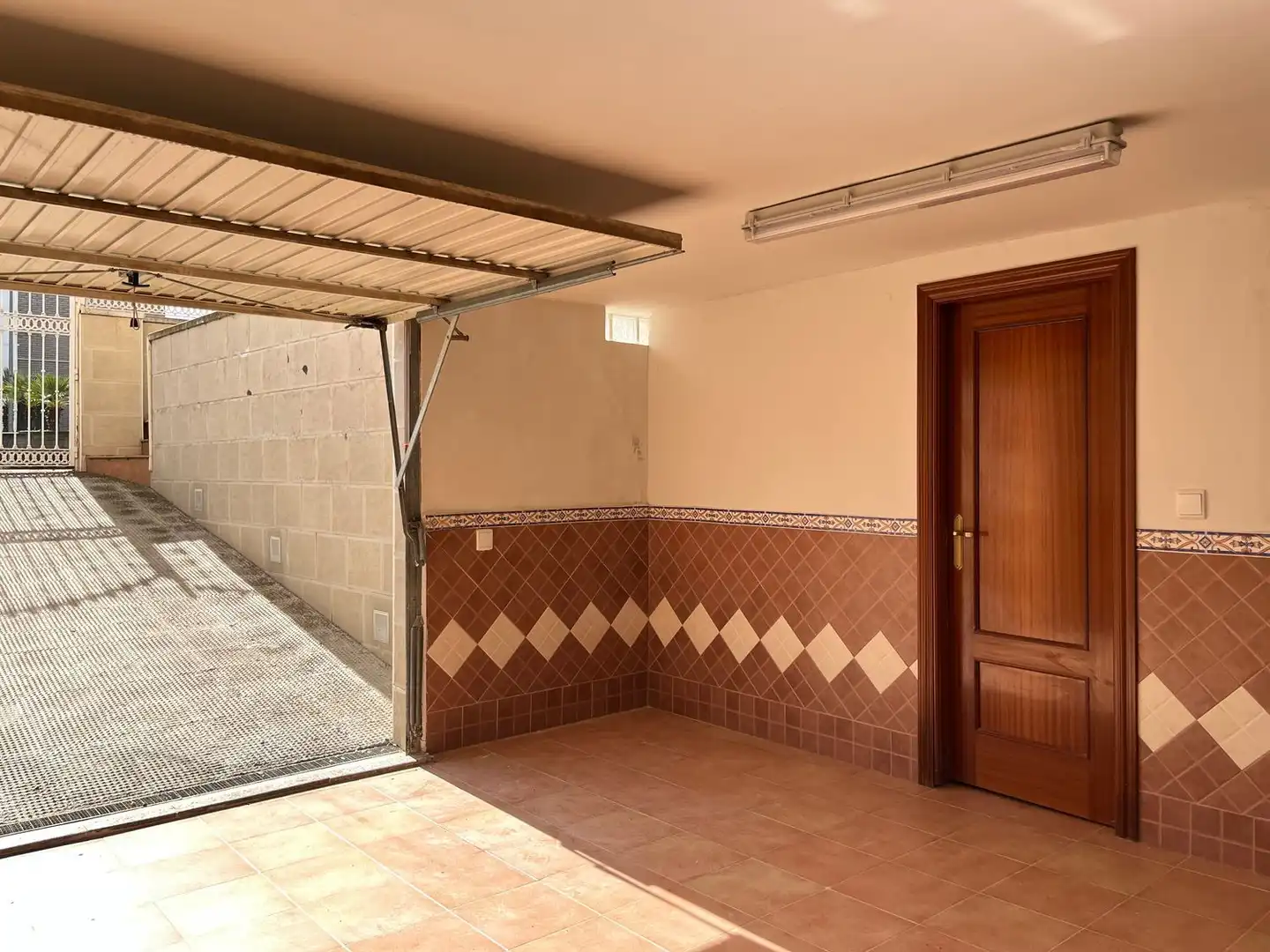 Casa adosada en venta en Ciudad Real con Aire acondicionado, Calefacción y Terraza