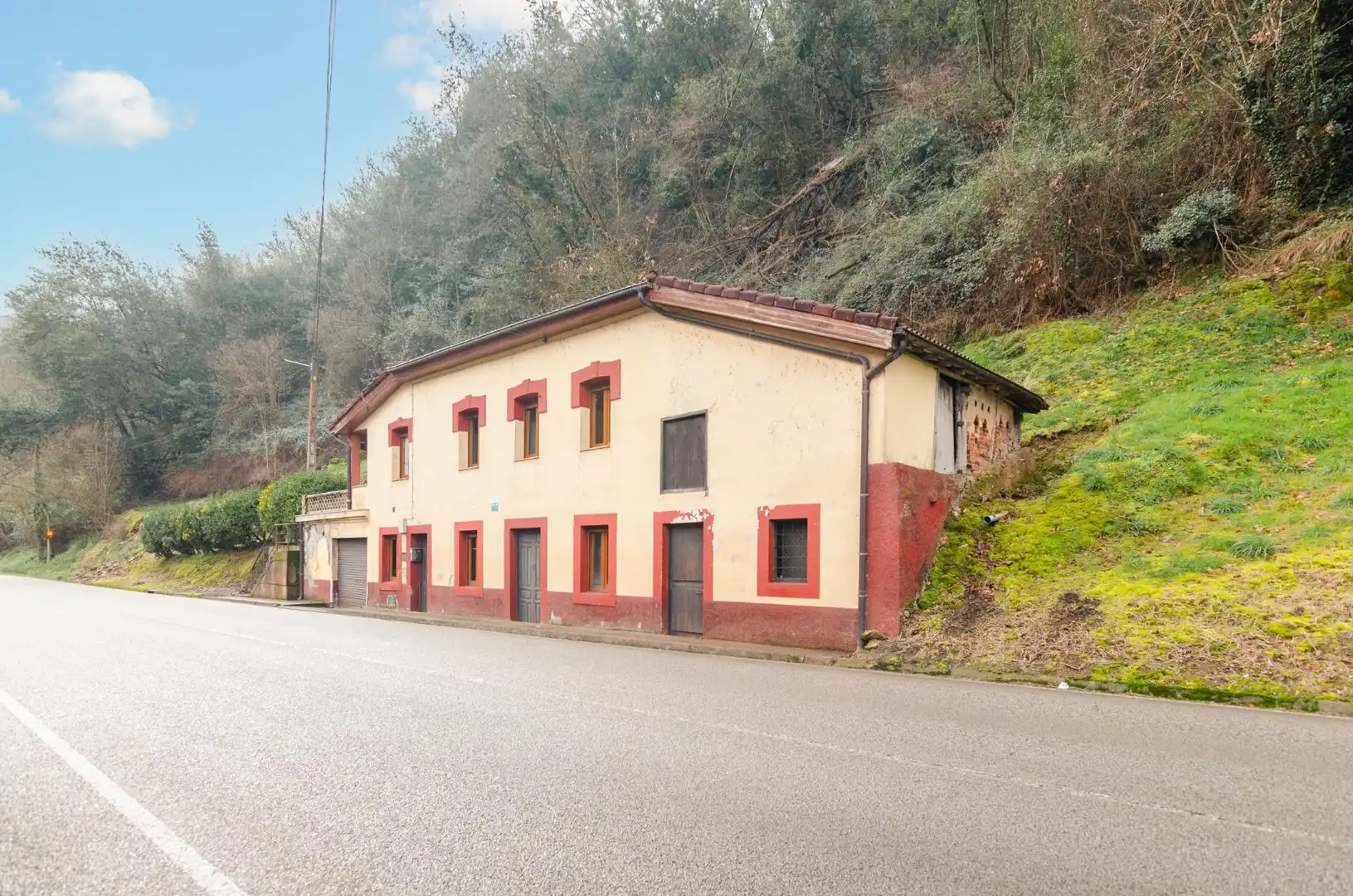 Vista exterior de Casa o chalet en venta en Oviedo  con Calefacción, Jardín privado y Terraza