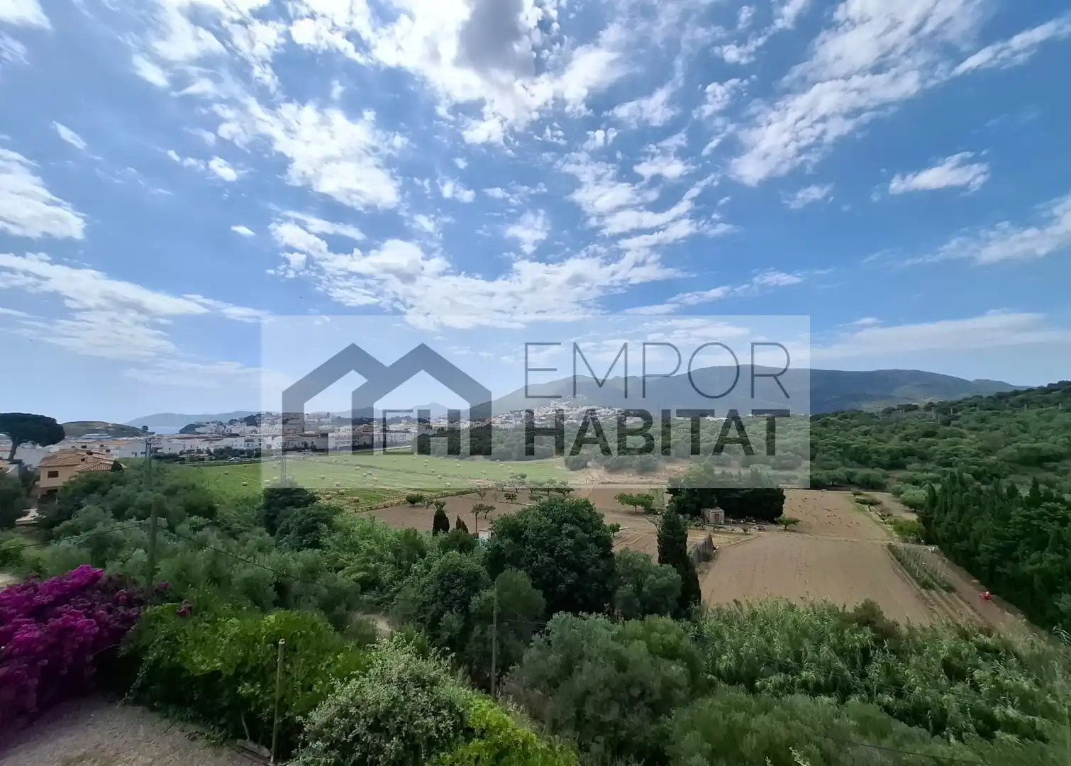 Apartments for sale in Llançà  with Air Conditioner, Heating and Terrace
