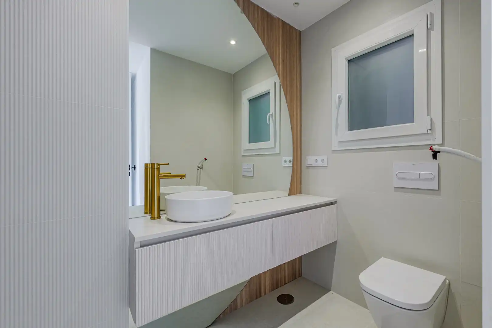Bathroom of Apartments for sale in Málaga  with Heating, Terrace and Alarm