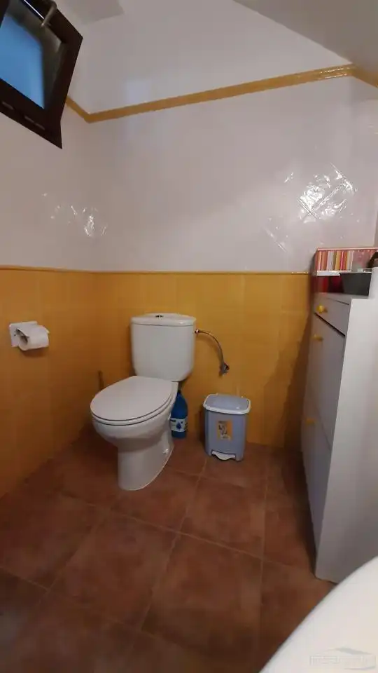 Baño de Casa o chalet en venta en Lucena con Aire acondicionado, Terraza y Trastero