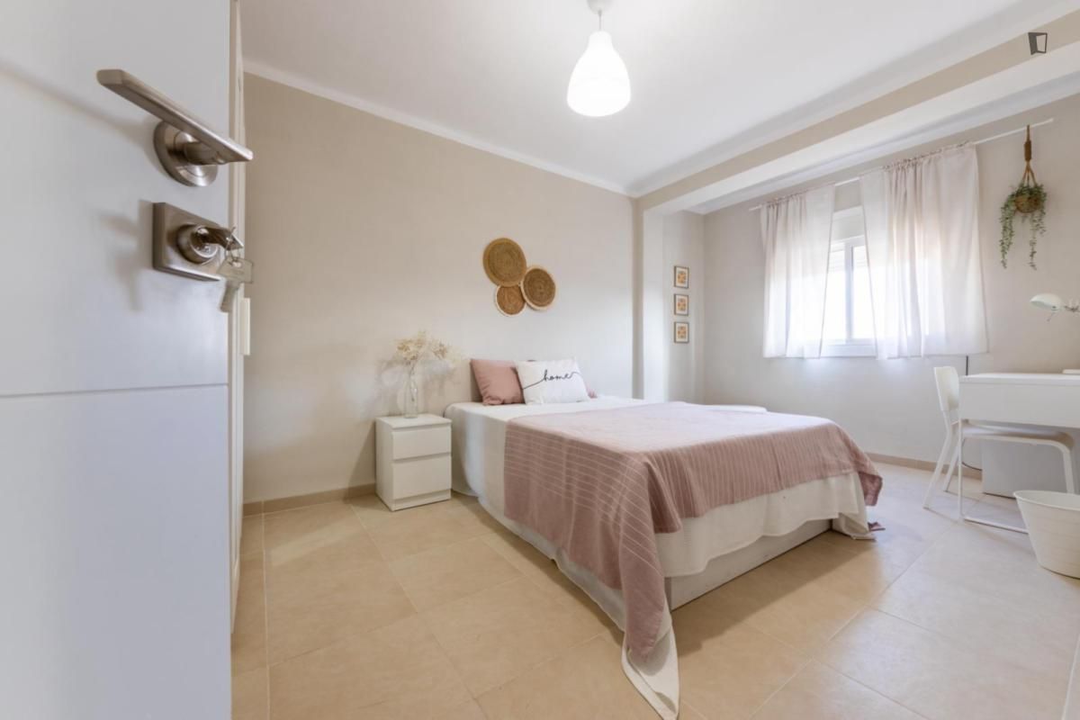 Apartment to share in Centre