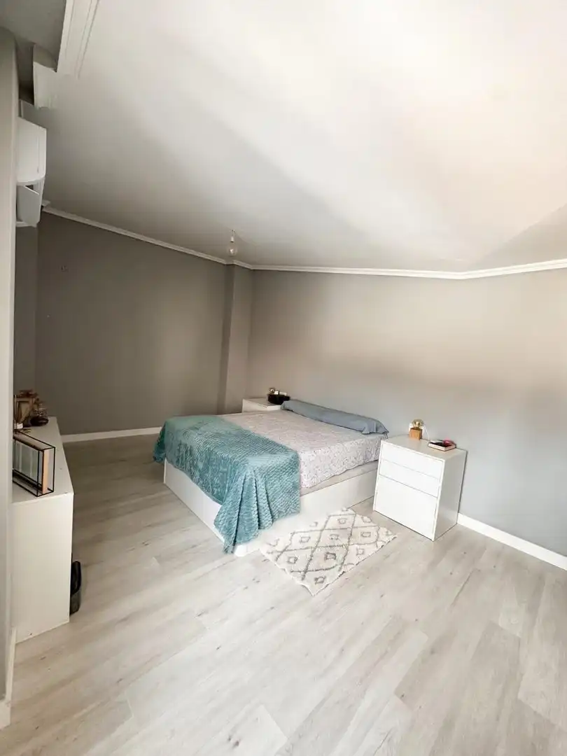 Dormitori de Dúplex en venda en Plasencia amb Aire condicionat, Calefacció i Terrassa