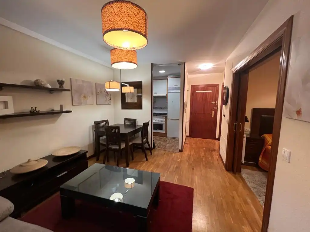 Sala de estar de Apartamento de alquiler en Gijón  con Calefacción, Trastero y Amueblado