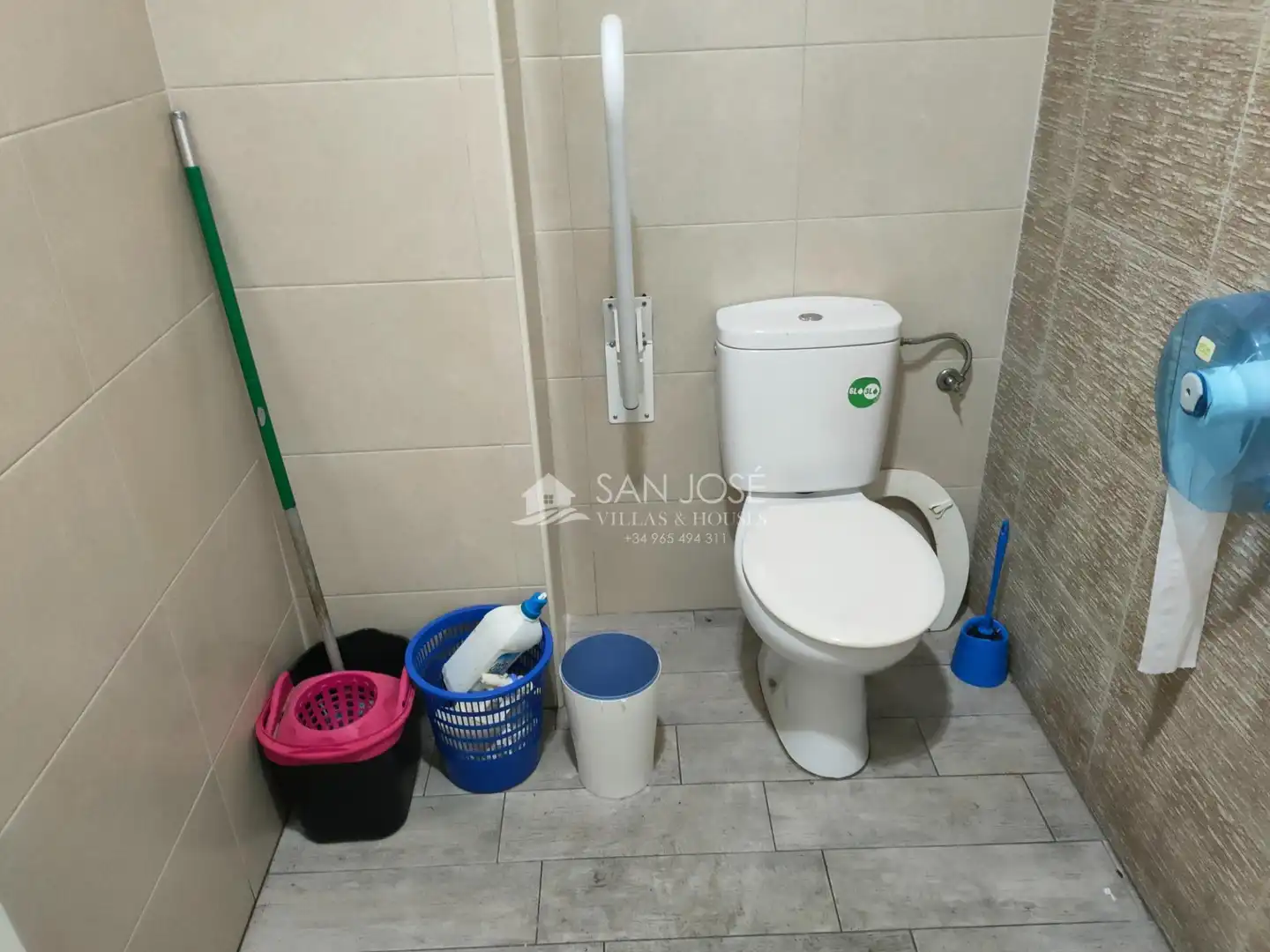 Local comercial en venda a Novelda, imagen 20