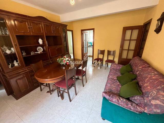 Piso en Alquiler en Calle BARRI PASTARENY en Guardiola de Berguedà