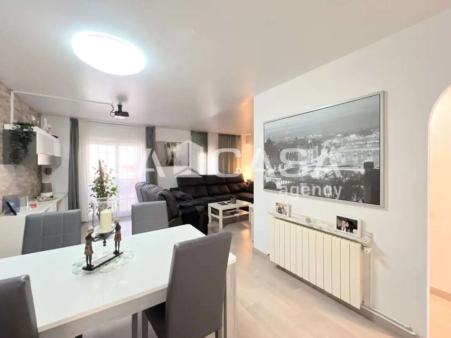 Living room of Flat for sale in Badalona
