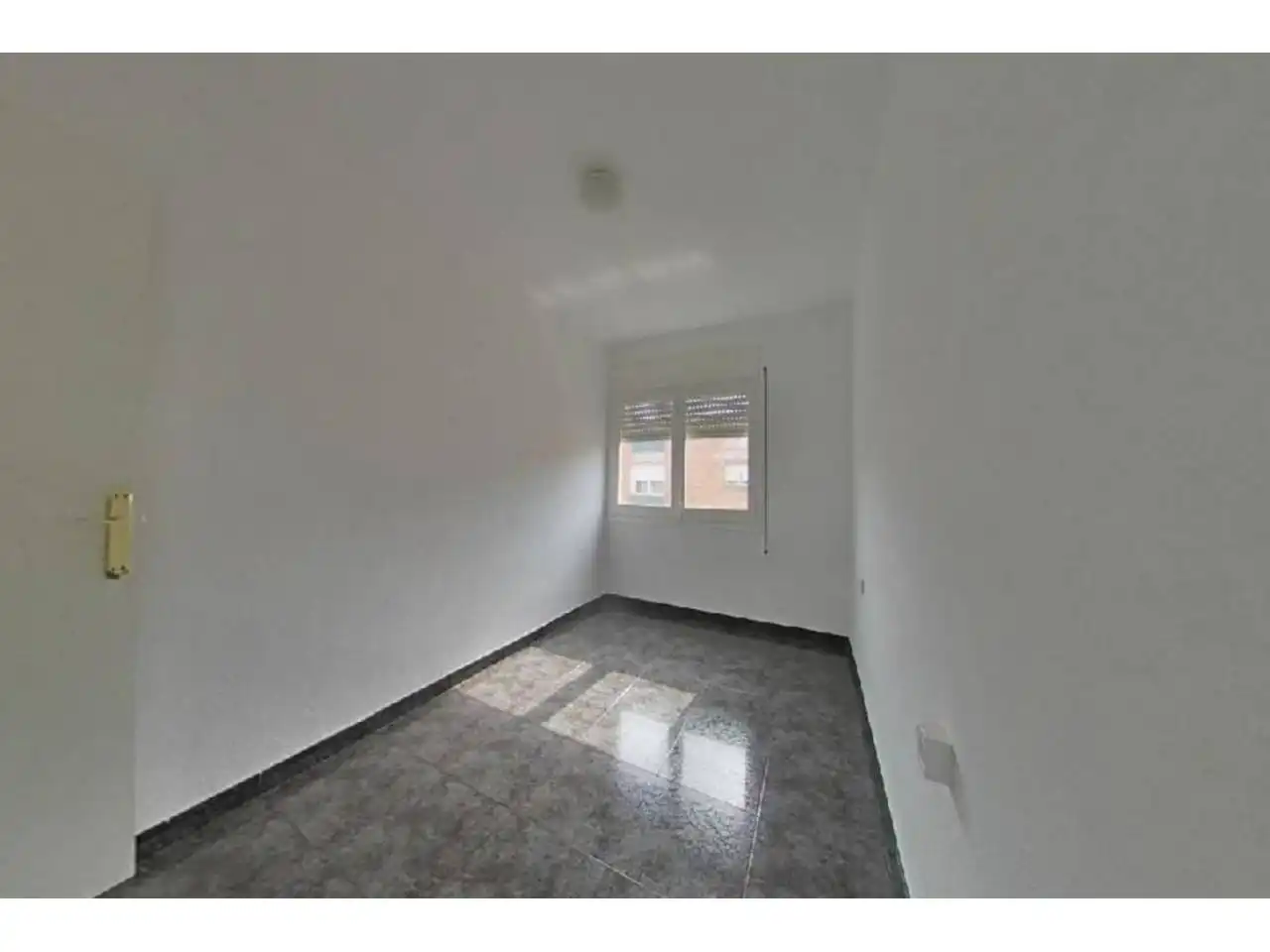 Schlafzimmer von Wohnung zum Verkauf in Sabadell mit Balkon