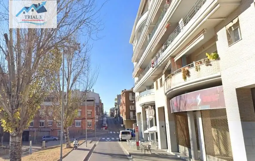 Gewerbefläche zum Verkauf in Calle ANGEL GUIMERA, D'