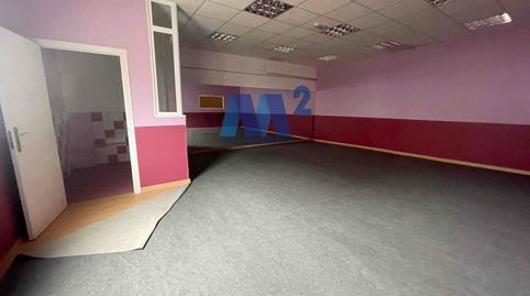 Foto 4 von Fabrikhallen zur Miete in Pintores - Ferial, Parla