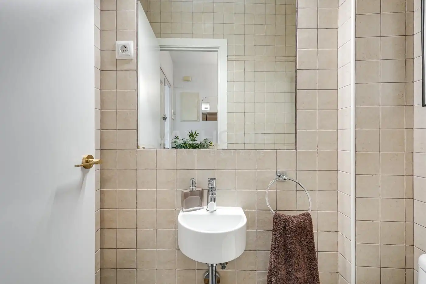 Badezimmer von Einfamilien-Reihenhaus zum Verkauf in Sant Cugat del Vallès mit Heizung, Privatgarten und Parkett