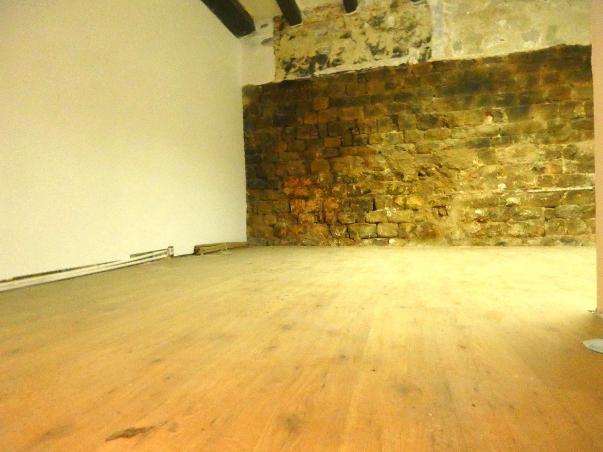 Local de alquiler en Carrer de l'Arc de Sant Silvestre, Sant Pere, Sta. Caterina i la Ribera, Ciutat Vella