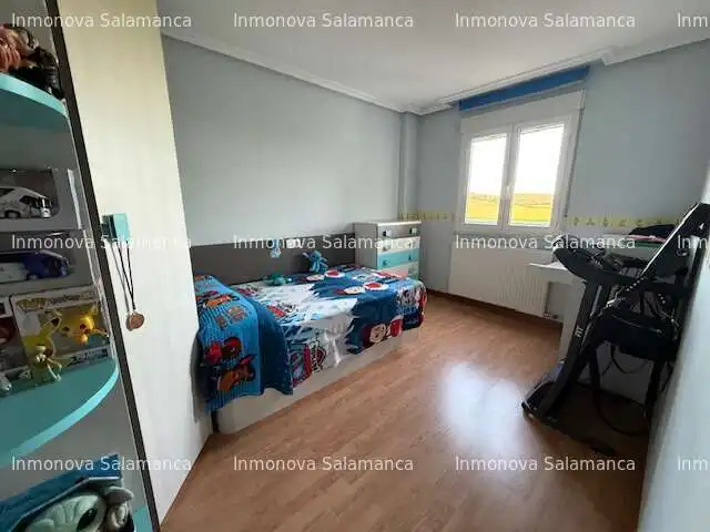 Habitación de Casa o chalet en venta en Vecinos con Calefacción, Terraza y Trastero