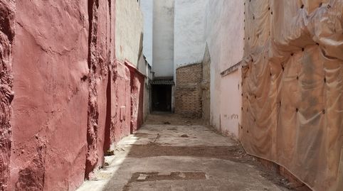 SOLAR DE 90 M2 EN CALLE JUAN VALERA