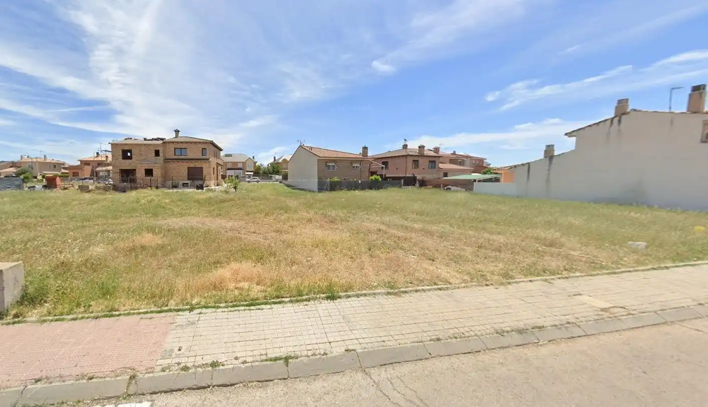Wohnbaugrundstück zum Verkauf in Calle de Víctor García