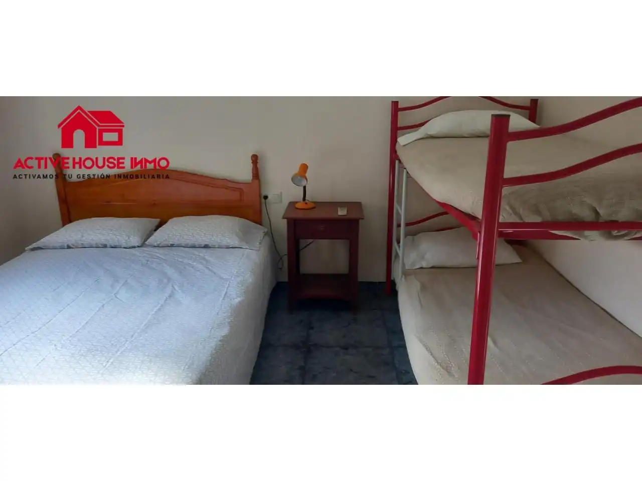 Dormitori de Casa o xalet en venda en Amposta amb Aire condicionat, Jardí privat i Terrassa
