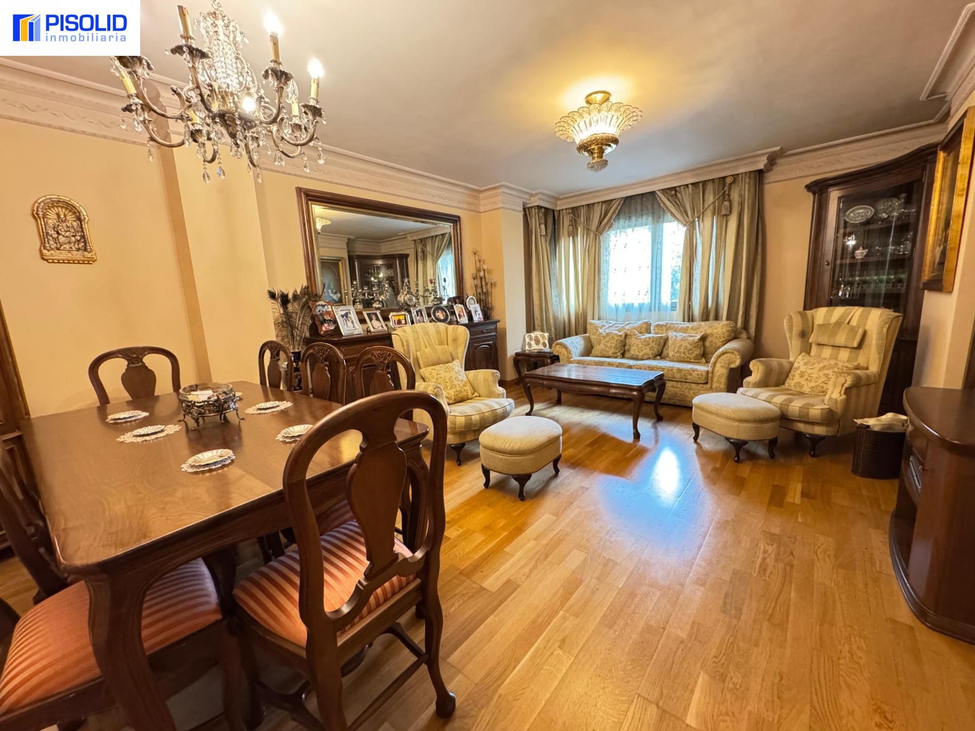 Flat for sale in Avenida SALAMANCA, Huerta del Rey
