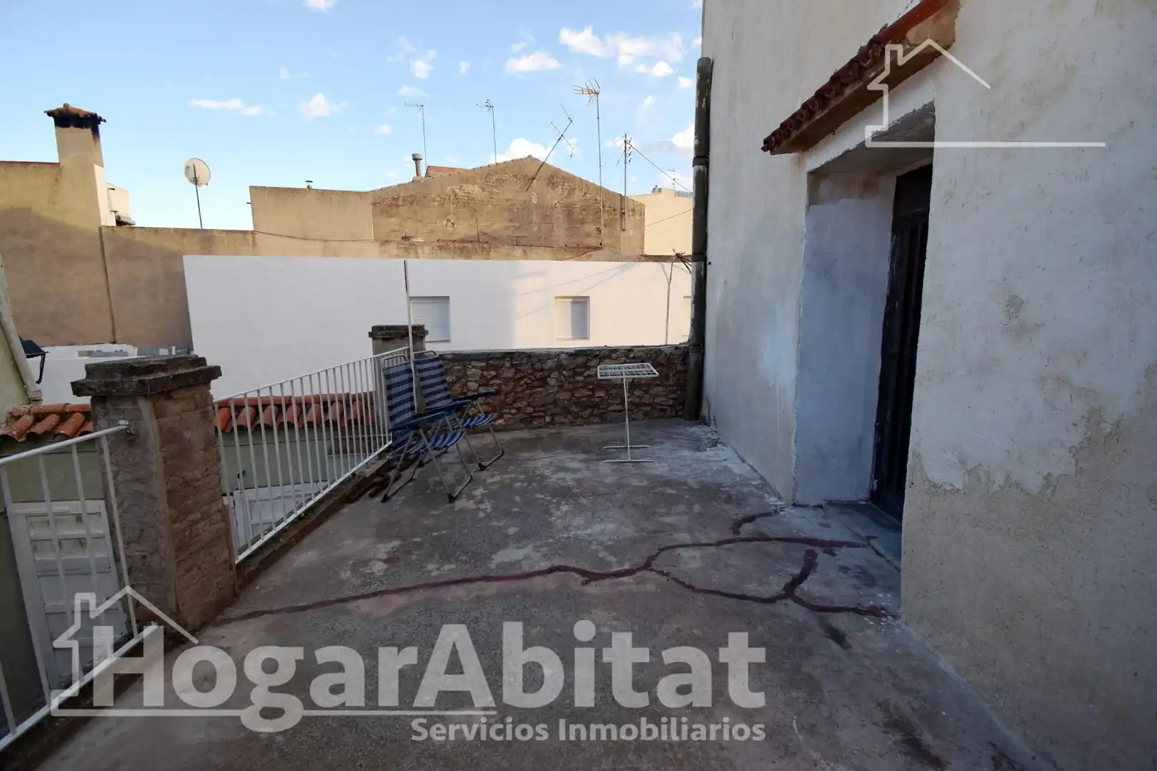Vista exterior de Casa o xalet en venda en Almazora / Almassora amb Terrassa, Traster i Balcó