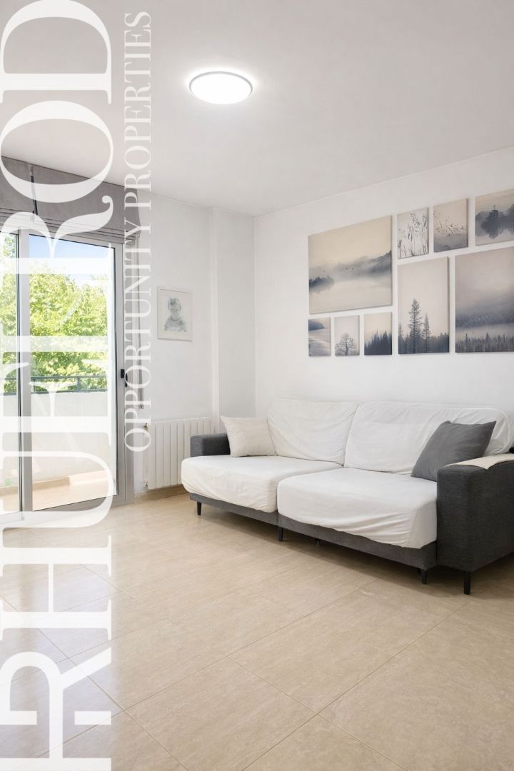 Sala de estar de Piso en venta en Palafolls con Calefacción, Amueblado y Horno