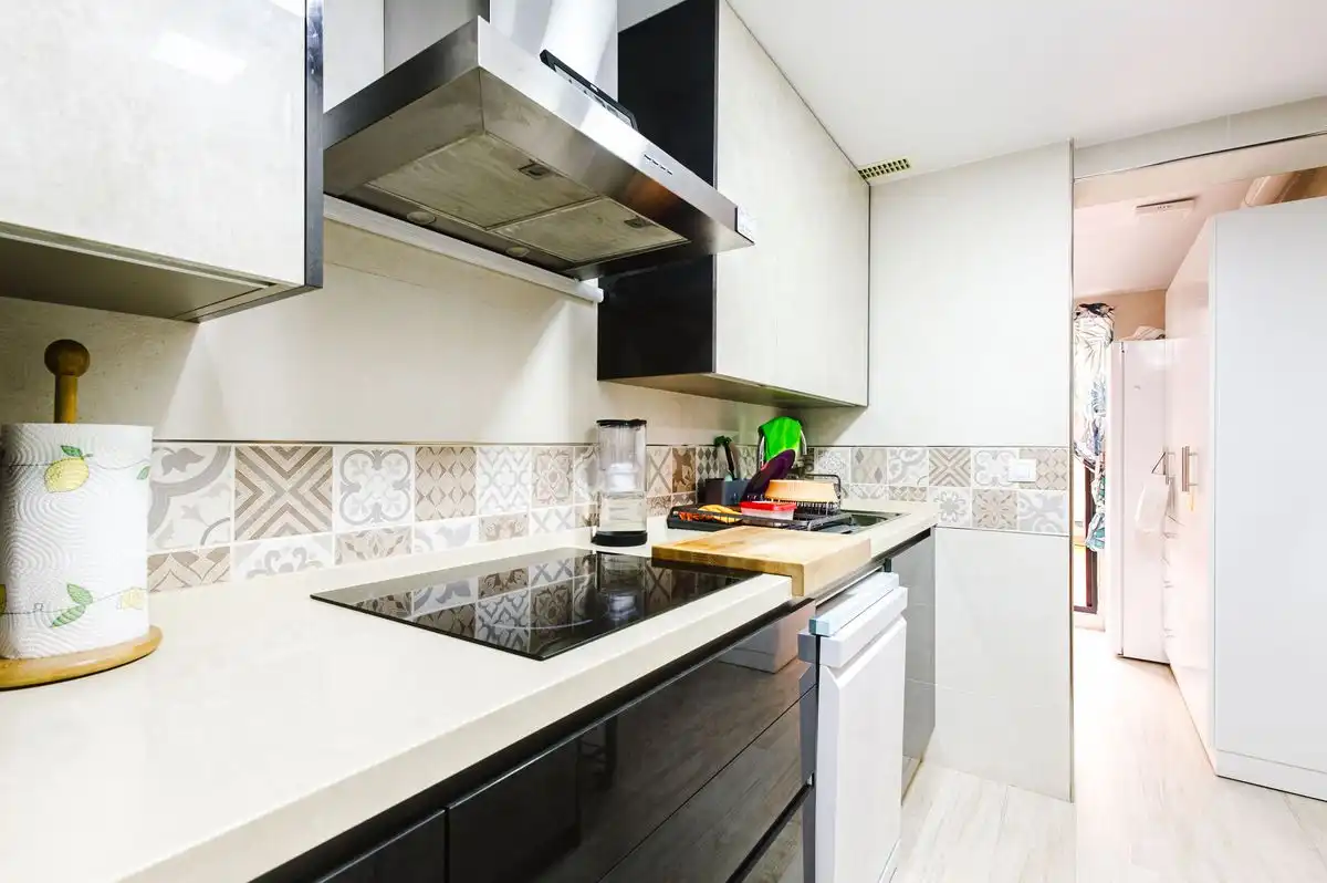 Flat with terrace for sale in Avenida Ingeniero José María Garnica, imagen 8