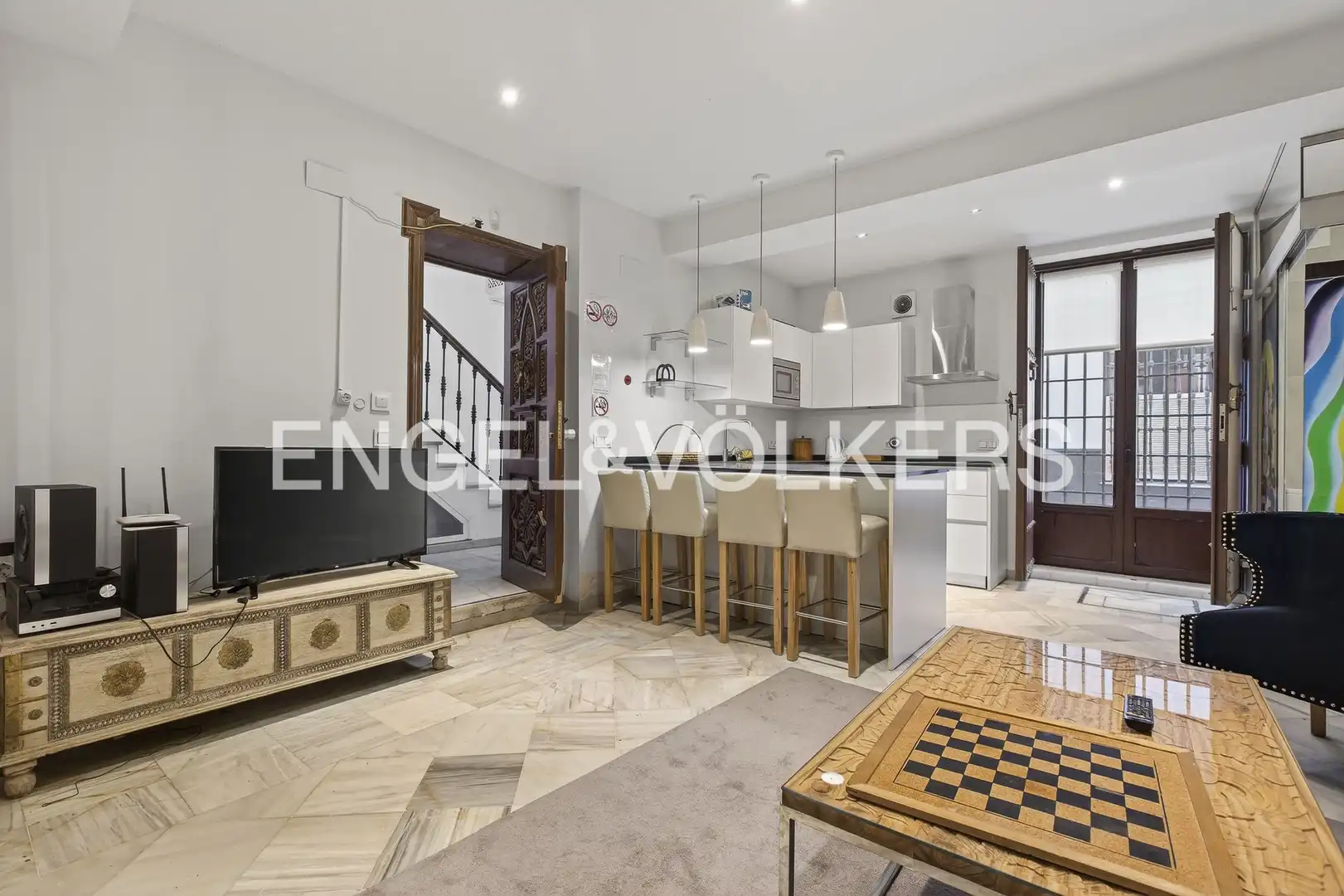 Living room of Houses for sale in Sevilla  with Air Conditioner, Heating and Parquet flooring