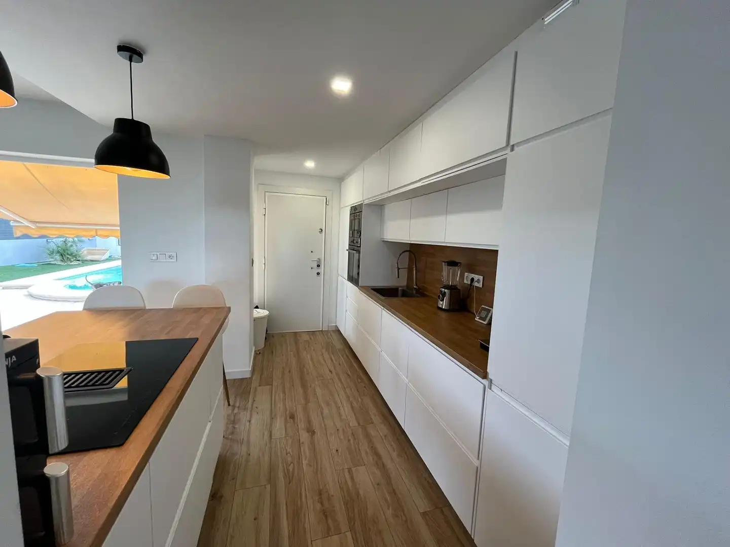 Kitchen of Detached homes for sale in Monforte del Cid  with Air Conditioner, Private garden and Parquet flooring