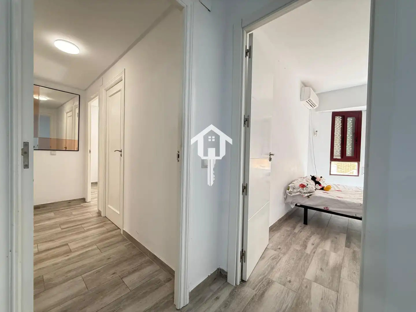 Flat for sale in Alicante / Alacant  with Air Conditioner and Furnished