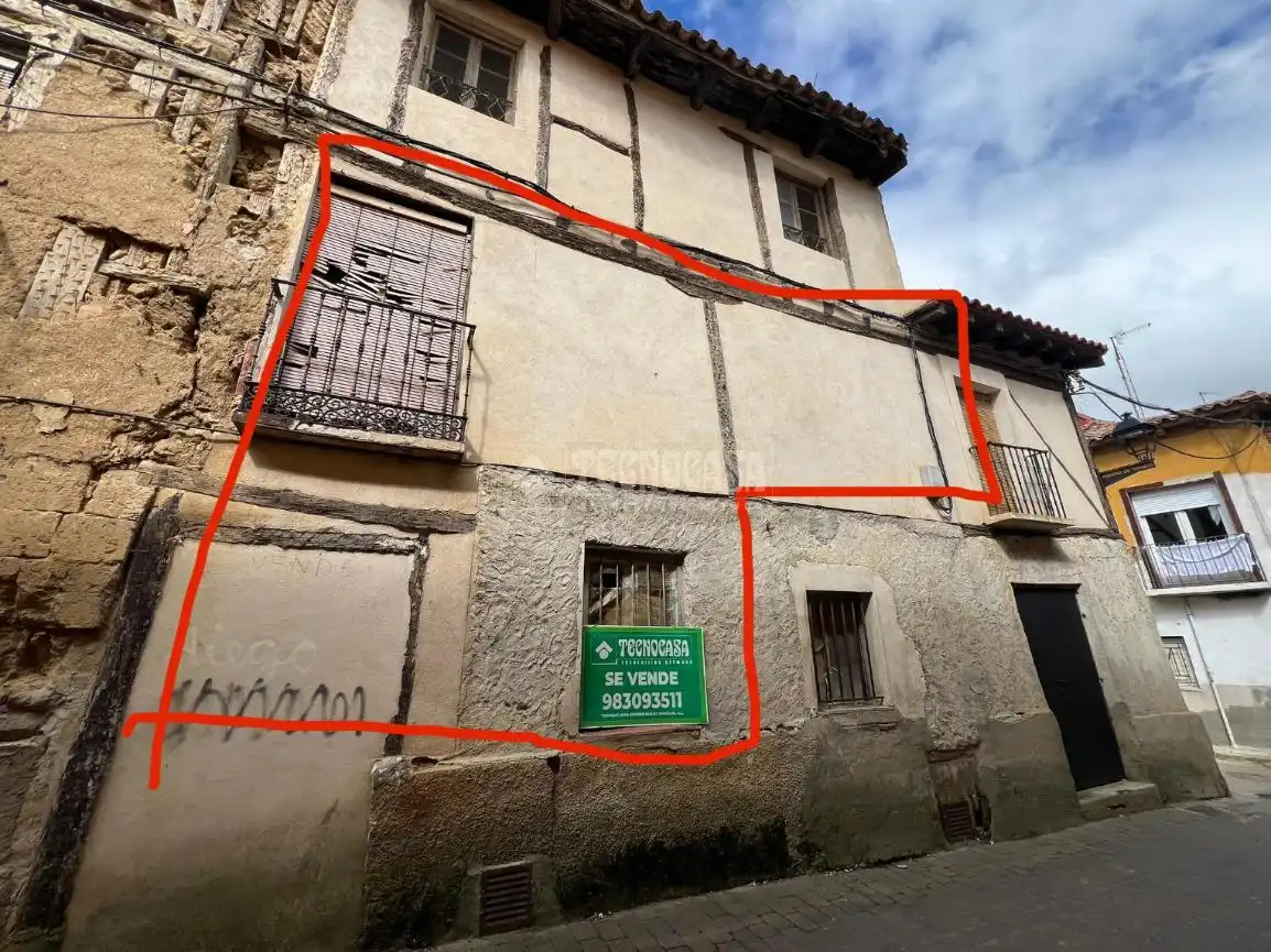 Vista exterior de Casa adosada en venta en Medina de Rioseco