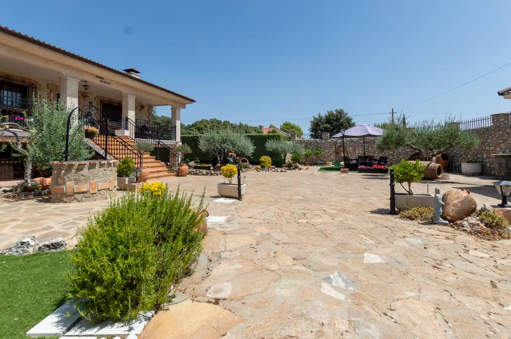 Jardín de Casa o chalet en venta en Hontoba con Calefacción, Jardín privado y Terraza