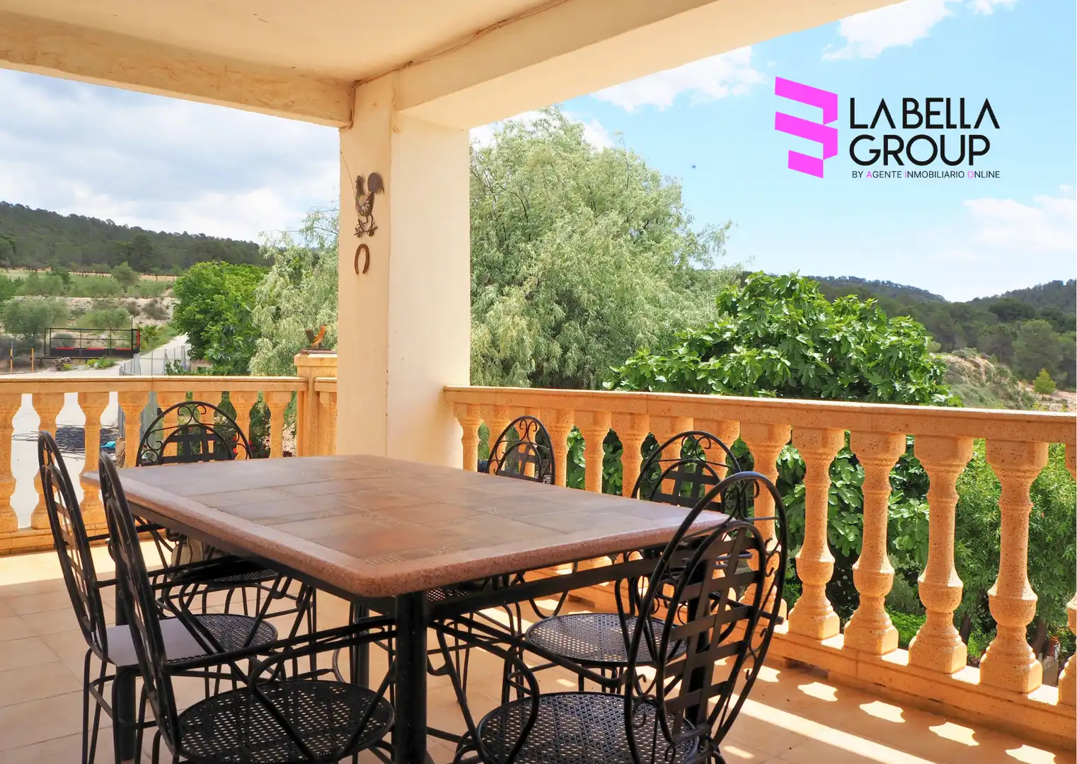 Maison rustique avec jardin à vendre à Lugar III Pd 4