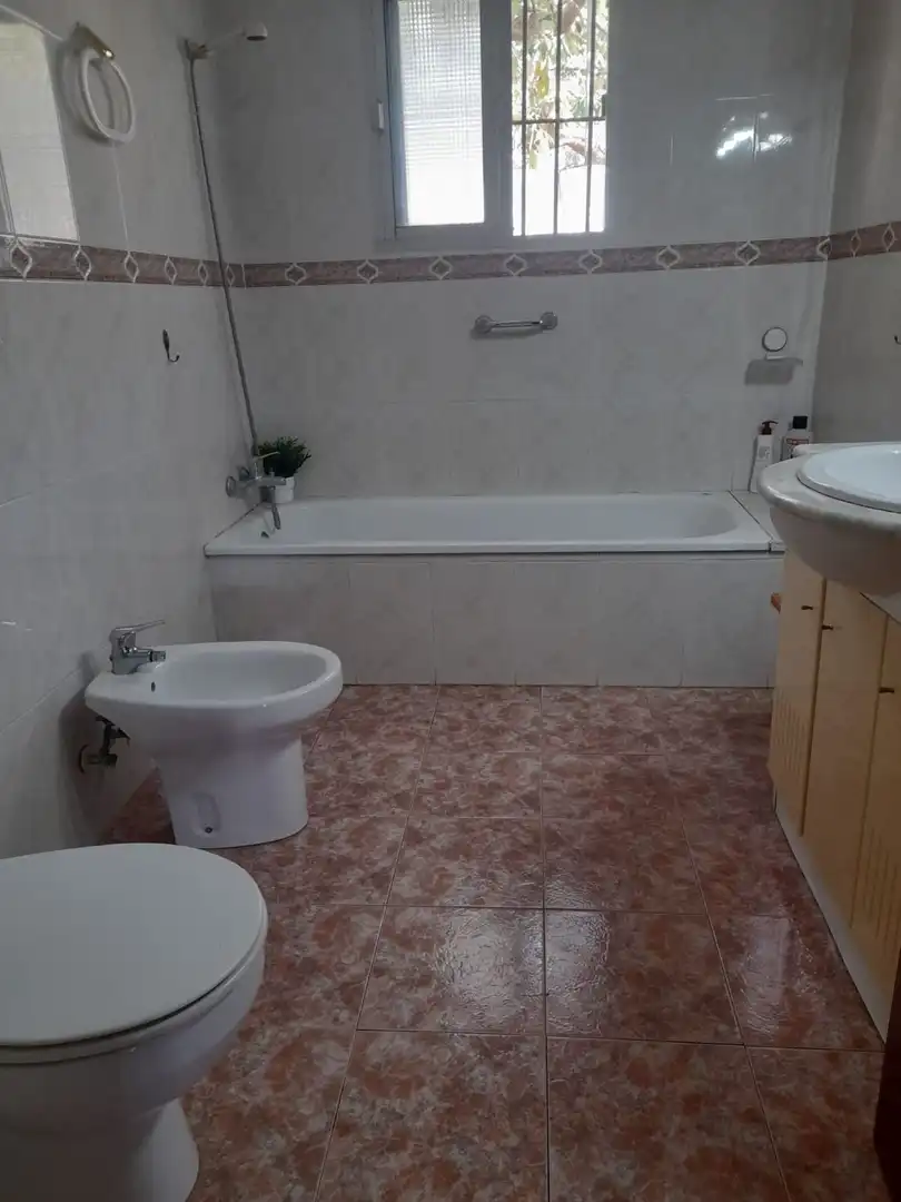 Baño de Finca rústica en venta en Frigiliana con Calefacción, Jardín privado y Terraza