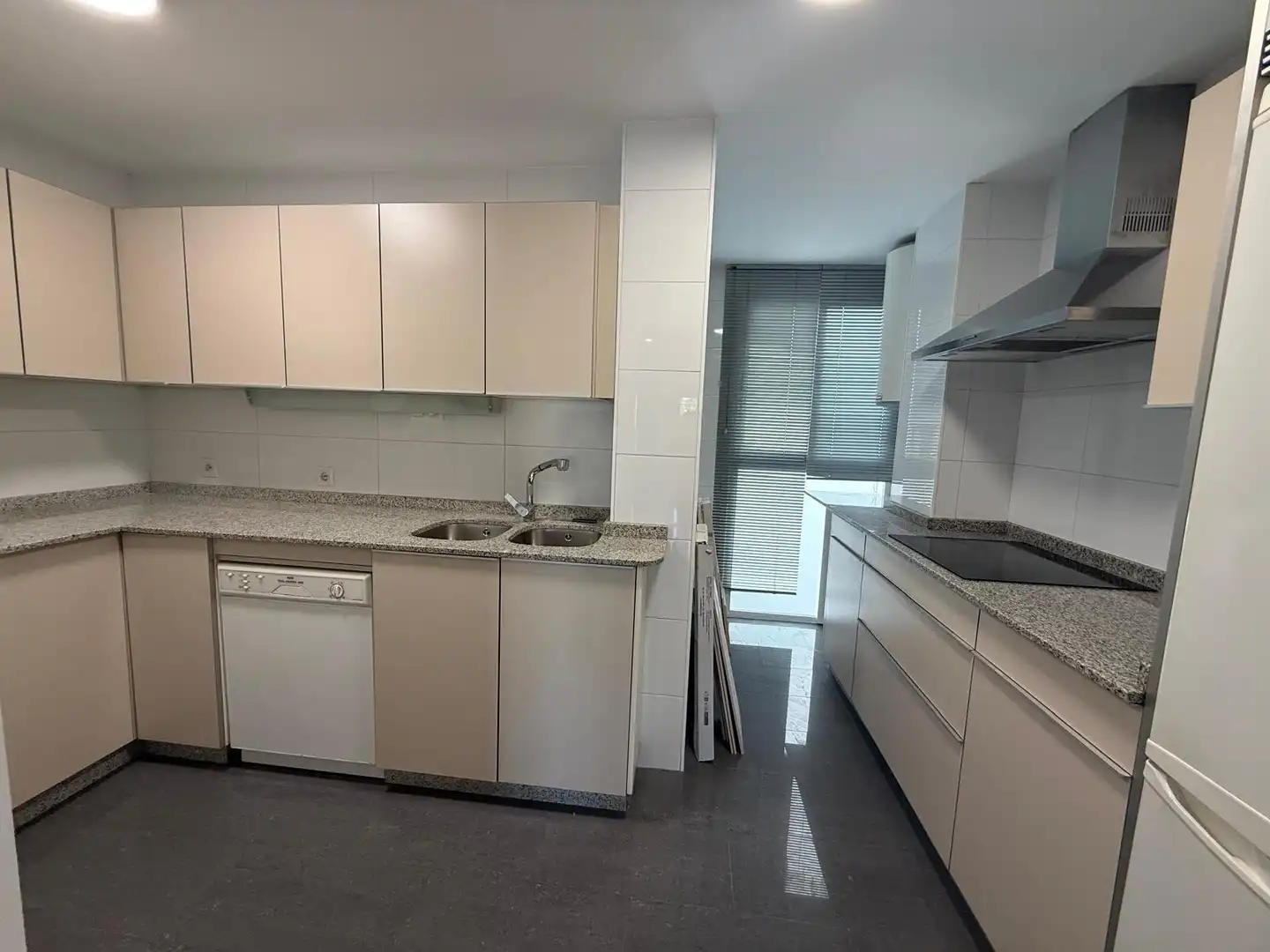 Cuina de Pis en venda en Córdoba amb Aire condicionat, Calefacció i Terrassa