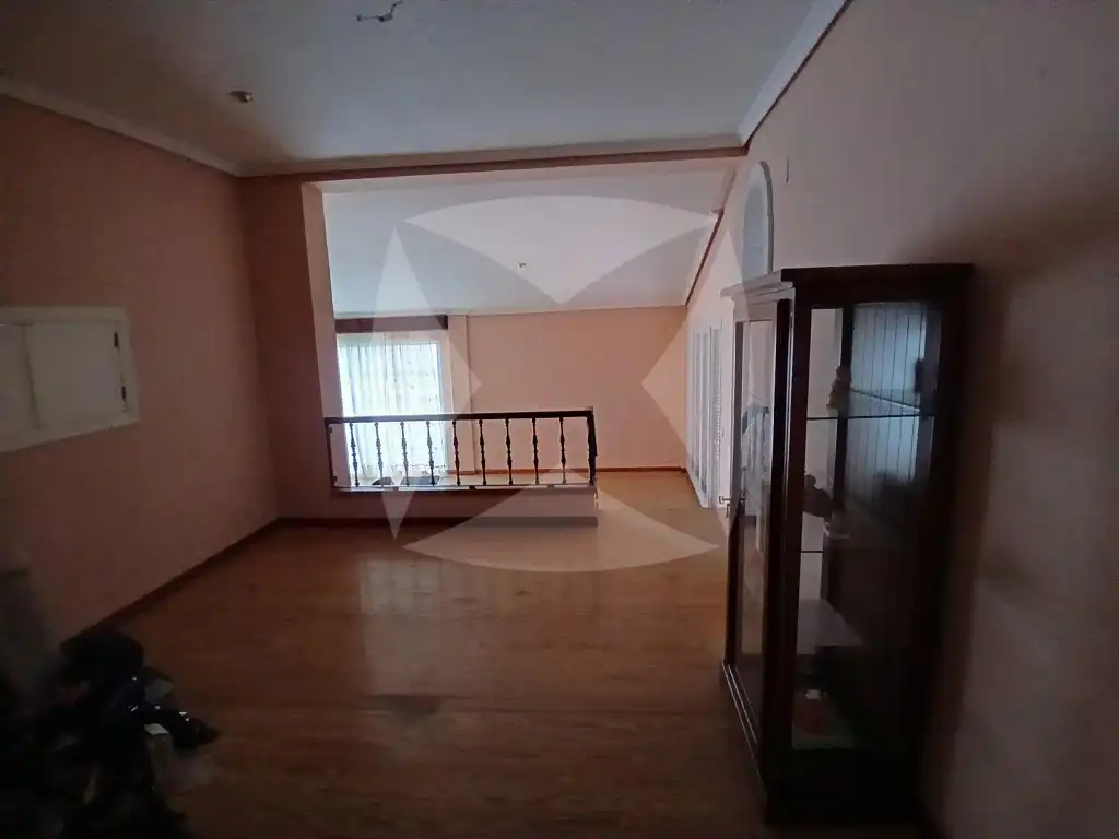 Casa o xalet en venda en Badajoz amb Aire condicionat, Jardí privat i Terrassa
