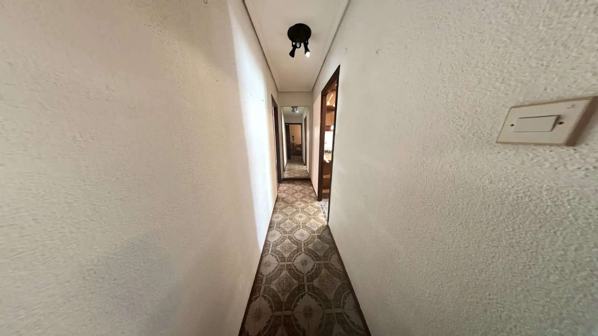 Wohnung zum Verkauf in Alicante / Alacant mit Klimaanlage, Heizung und Möbliert