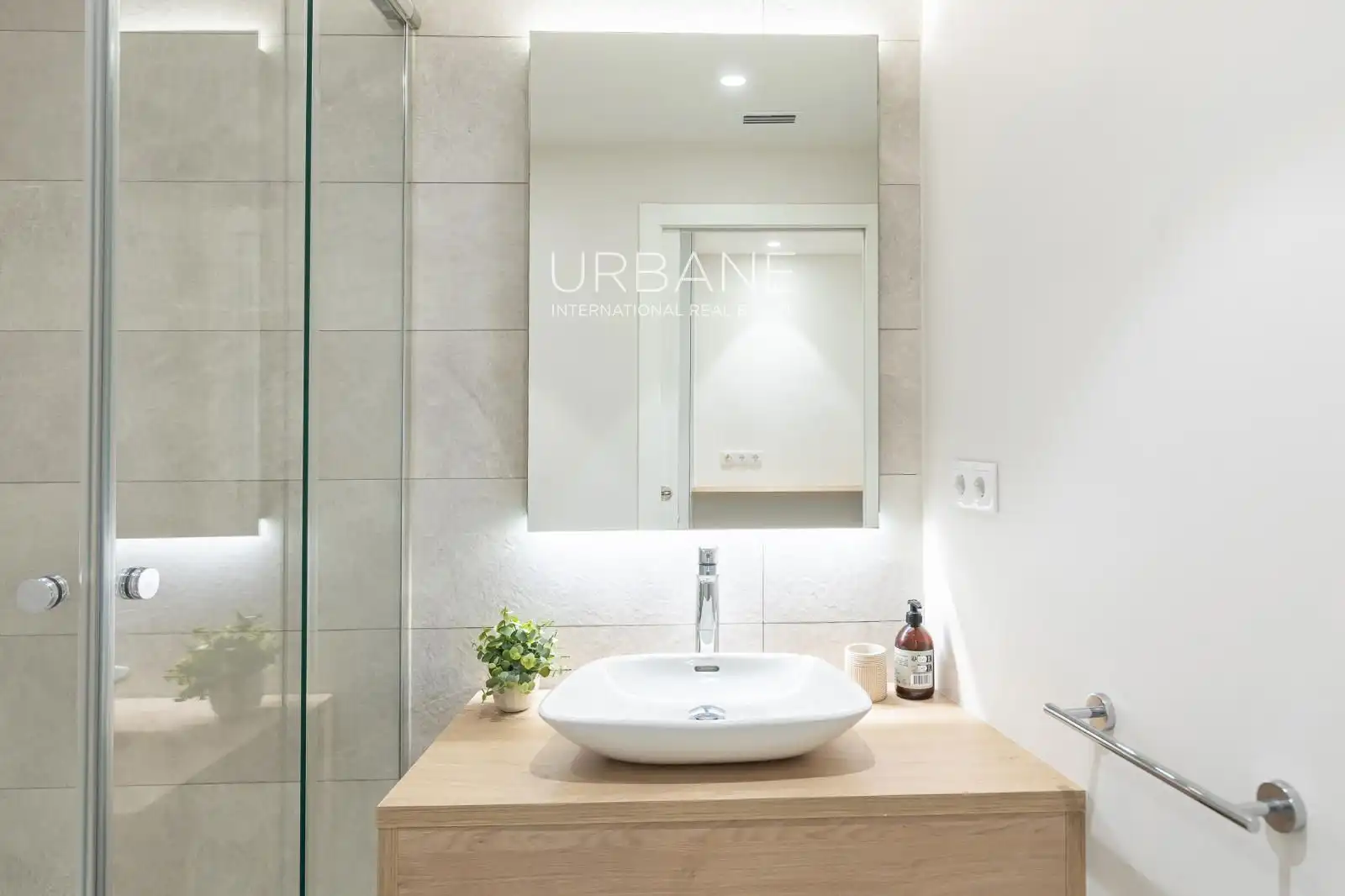 Flat with lift for sale in VIA LAIETANa, imagen 30