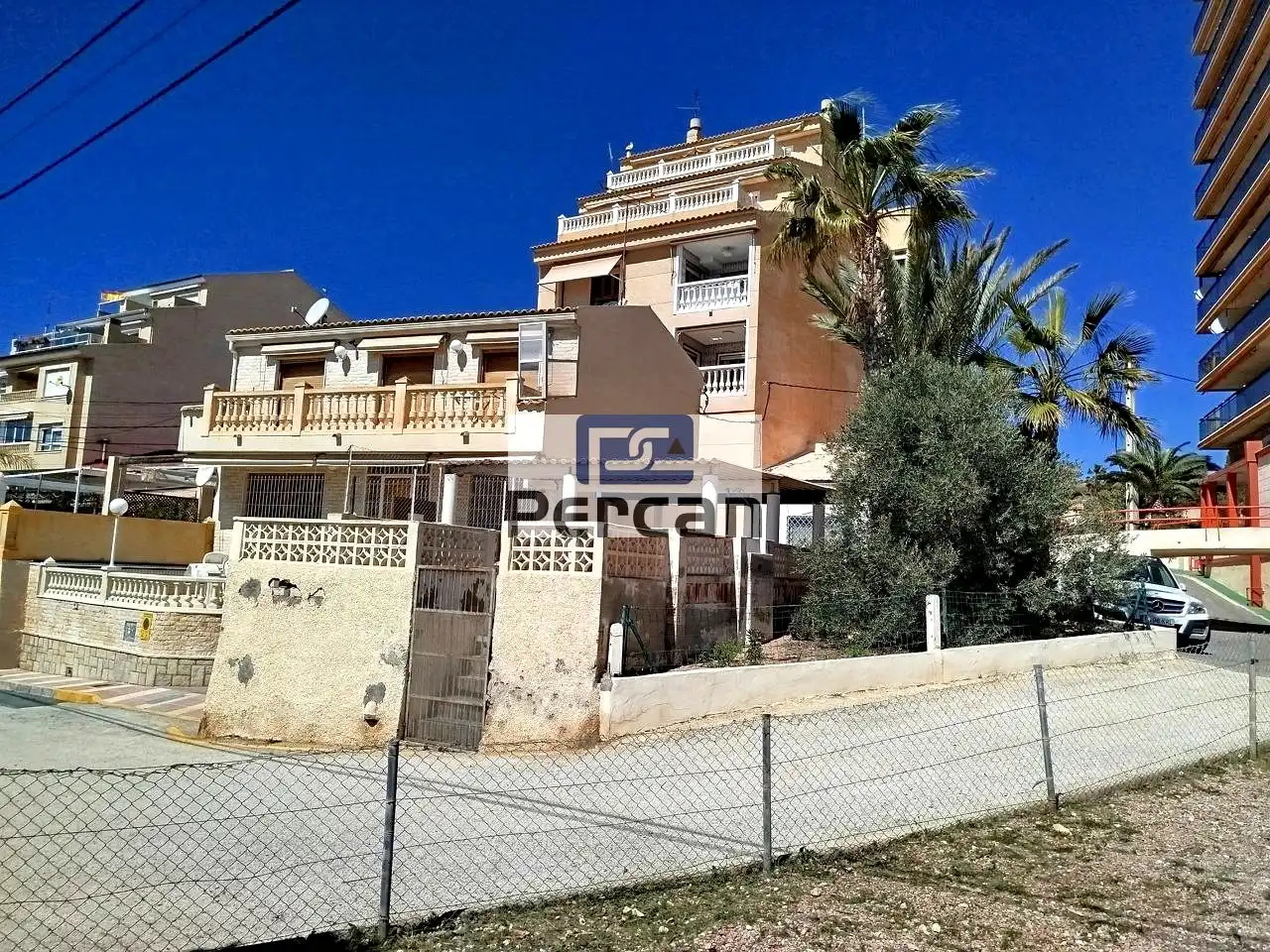 Vista exterior de Residencial en venta en El Campello