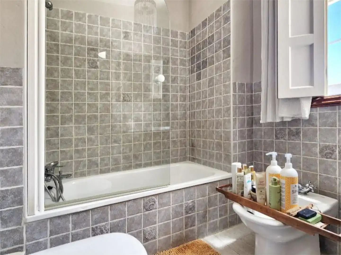 Baño de Piso en venta en Arona con Jardín privado, Trastero y Amueblado