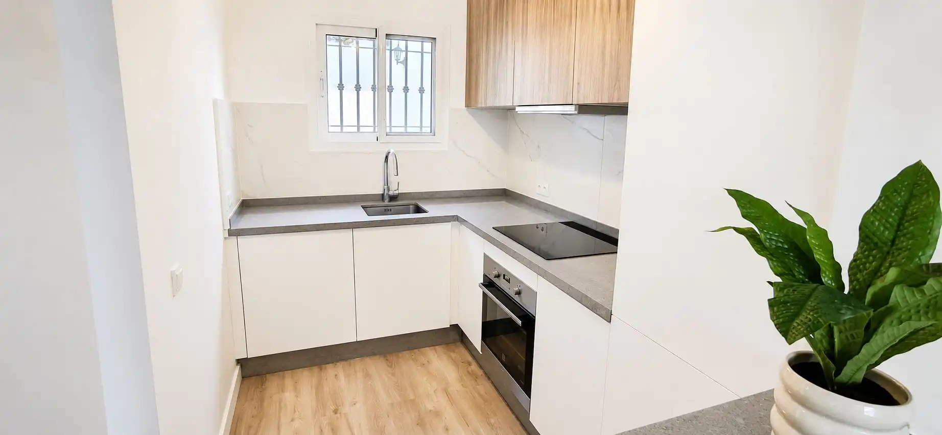 Kitchen of Detached homes for sale in Mijas  with Air Conditioner, Private garden and Terrace