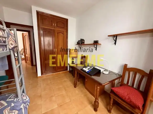 Piso de alquiler en Ronda con Amueblado