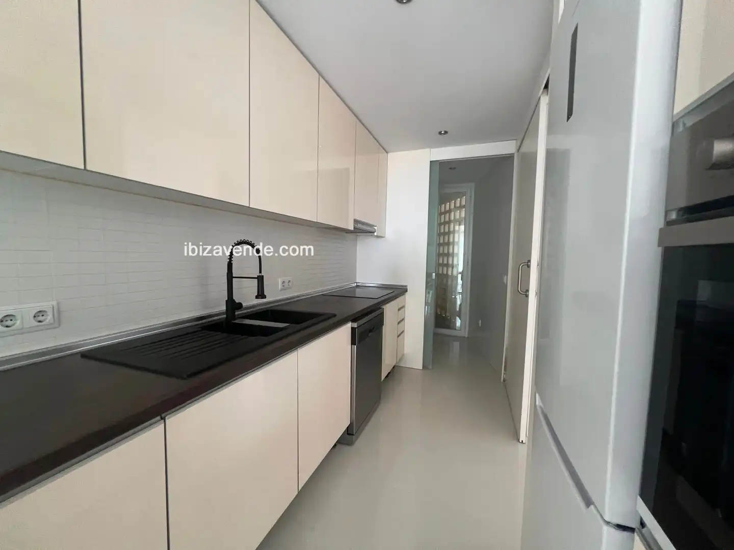 Flat with terrace for sale in Pere Matutes Noguera, imagen 8