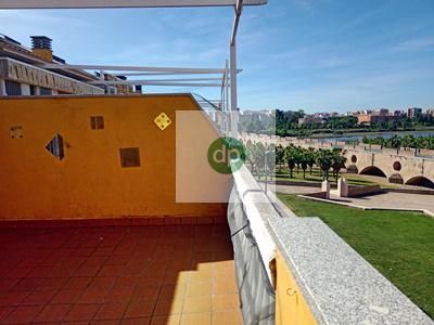 Terrassa de Àtic en venda en Badajoz Capital amb Aire condicionat, Calefacció i Parquet