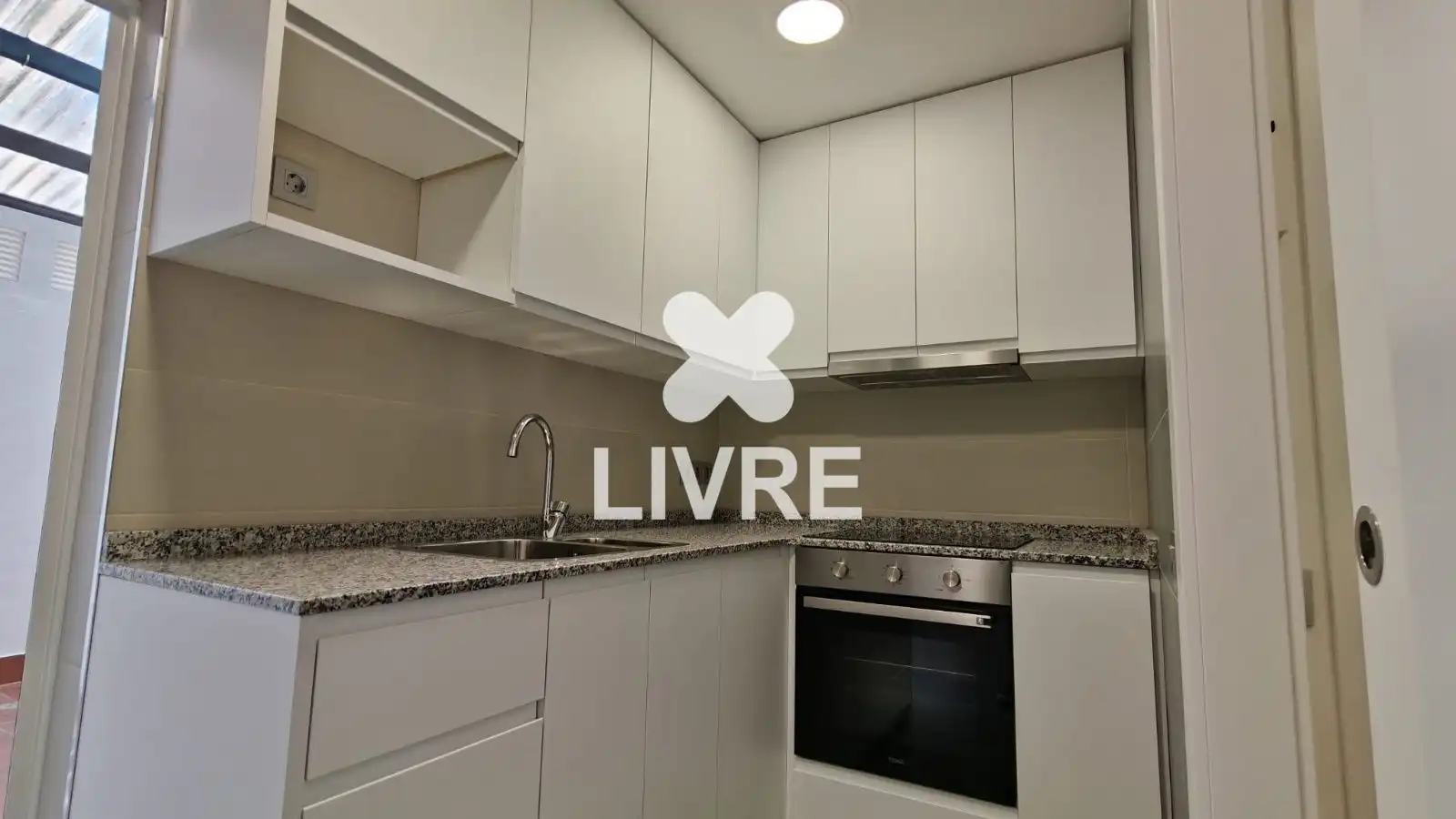 Cocina de Piso de alquiler en Sant Joan Despí con Calefacción