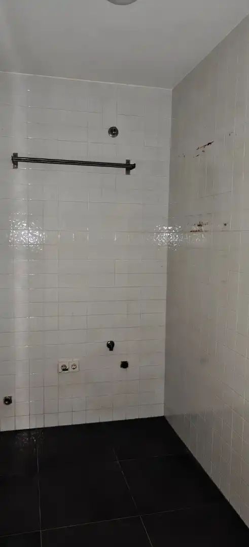 Bany de Casa o xalet en venda en Espartinas amb Aire condicionat, Jardí privat i Terrassa